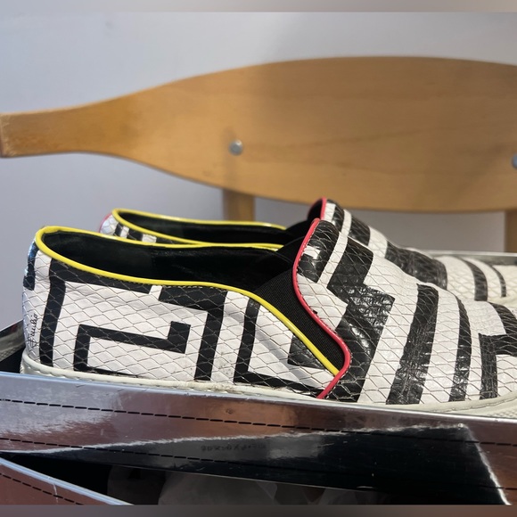 Emilio Pucci Leather Slip On Sneakers - Picture 3 of 9